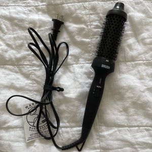 B.R.U.S.H. 30 / 40 Hot Styling Brush